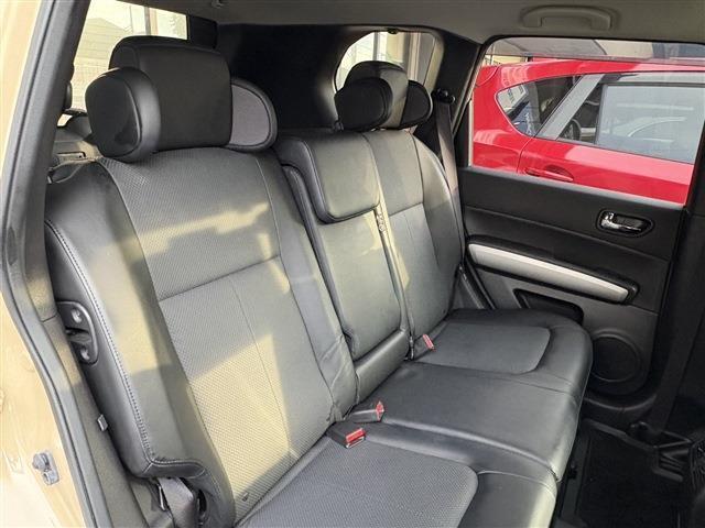 座面のスレや傷みがなく、高品質です！ご不明点やご来店のお際は是非お電話でご連絡下さい！