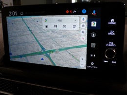 ホンダ車専用車載通信機能「Honda　CONNECT（ホンダコネクト）」に対応で、便利と快適がさらに広がったナビディスプレイです。