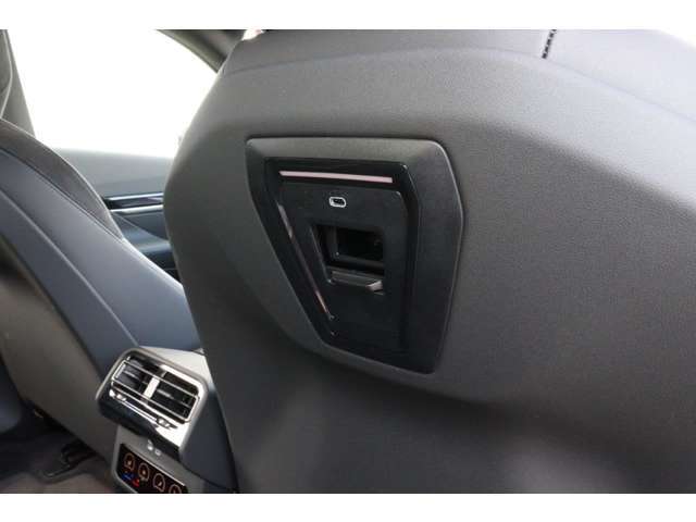 整備費用、保証費用は価格に含まれております。保証期間はお車の年式によって最大4年保証までお選びいただけます！　BPS東京ベイ03-3599-3740