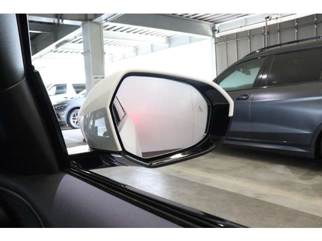 実車がストックヤードに保管されている場合がございます。ご来店前にご連絡をお願いいたします。