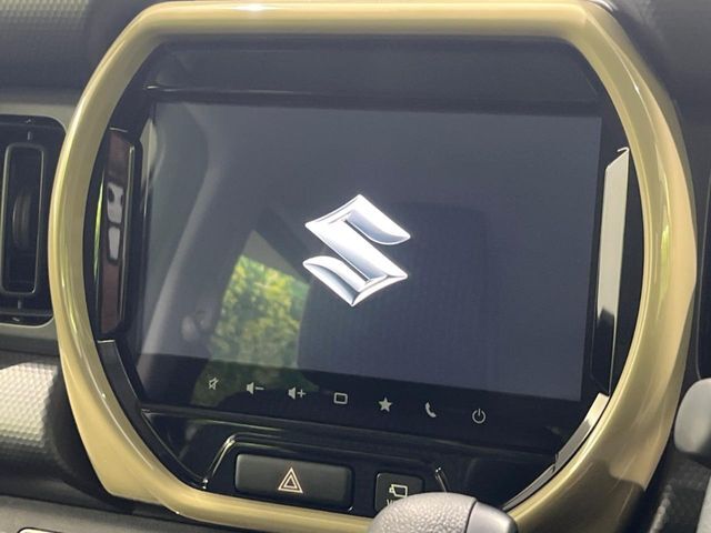 【メーカー純正ナビ】インテリアに溶け込むスタイリッシュな「専用設計」メーカーナビを装備♪視認性や操作性など基本性能にも優れ、より上質なカーライフをお楽しみいただけます。