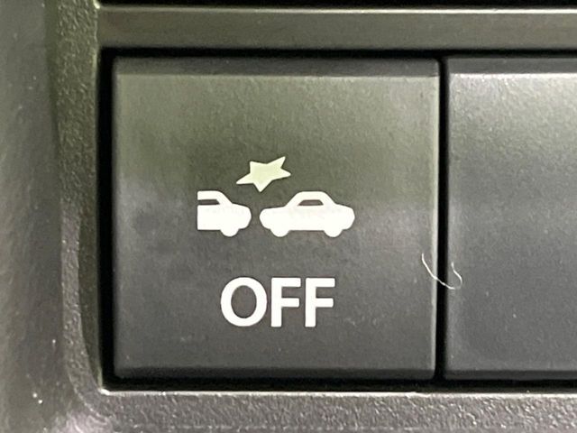【スズキ　セーフティサポート】走行中に前方の車両等を認識し、衝突しそうな時は警報とブレーキで衝突回避と被害軽減をアシスト。より安全にドライブをお楽しみいただけます。