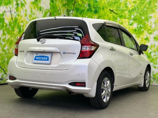 全国に店舗を展開しているのでどこでもお取り寄せが可能です！この車が気になるけど遠方だから・・・と諦める必要はありません！※別途陸送費が必要です。