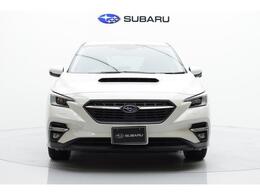 特徴4 全国登録納車受け賜ります。日本全国の正規スバル中古車店が連携し、お客様のお近くのスバル中古車店にて、ご納車をさせて頂きます。地域によりお車の輸送費が必要となりますのでご了承下さい。