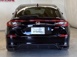 購入後も自社指定整備工場完備でお客様の愛車をしっかりサポート致します！御納車時には安全かつ安心してお乗り頂けるようホンダ専門知識を持つ整備スタッフが点検・整備・装備も説明をしてお渡ししております。