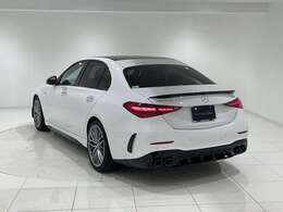 【ユーズドカーウェルカムプラン（残価設定型ローン）】ローン元金の一部を最終回のお支払いまで据え置き、毎月のお支払いを軽減するローンプランです。