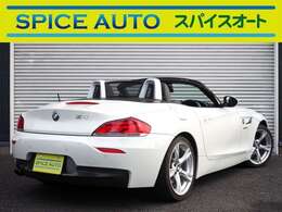 走行わずか13000km Mスポーツ 黒本革スポーツシート パワーシート＆ヒーター 純正ナビ Bluetooth 前後ドラレコ バックカメラ ETC パドルシフト 電動オープン HID 純正18インチアルミホイール 取説 記録簿