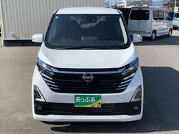 （株）あっぷる関西は業界経験者多数在籍！！新車ディーラー営業・大手中古車ディーラー営業・新車ディーラー整備士など、豊富な知識と経験をお客様の車選びや納車後のサポートをお手伝いさせて頂きます。