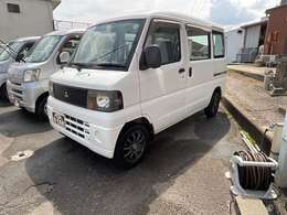 13インチ外品ホイール、前タイヤ2本残り9山、後ろタイヤ2本残り7部山ぐらいです