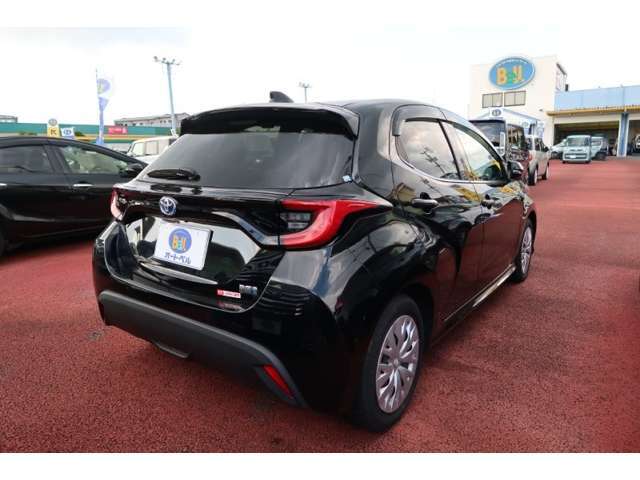 オートベル東バイパス店・オートベル浜線バイパス嘉島店・オートベルサンロードシティ人吉店の熊本県下3店舗に総在庫常時800台以上を展示しております。