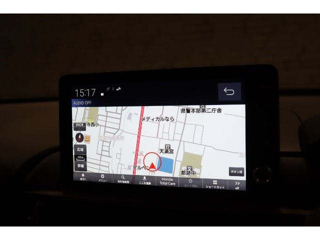 別途ナビの取り付けを考える必要はありません！ちょっとお得ですよね？納車後すぐの遠出もOK！初めての道路もこれがあれば安心