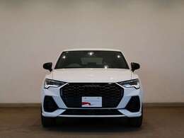 Q3 Sportback dynamic edition/アルミホイール5ツインスポークモデュールデザインマットグレー 8.5Jx20/Audi rings＆ブラックスタイリング/LEDヘッドライト