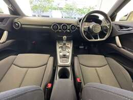 認定中古車低金利をご利用も可能となります、車種、年数、プランにて金利は変動致しますが、ローンシュミレーション作成も可能となりますので、お気軽にお申し付け下さいませ。※フリーダイヤル：0078-6002-980423