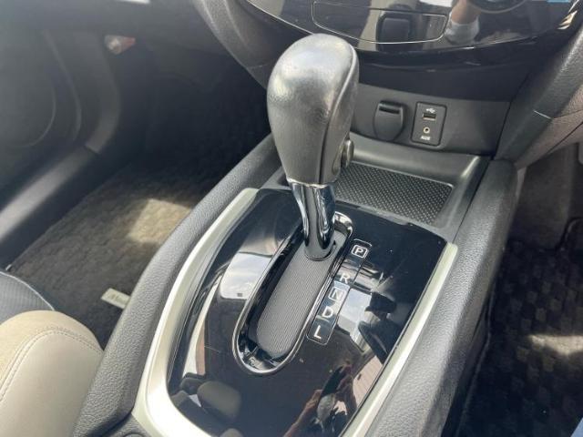 お車に合わせて無料保証以外にも、保証範囲、期間、距離を拡充させた有料保証もご用意しております！中古車の購入が初めてで不安・・・というお客様もご安心ください！