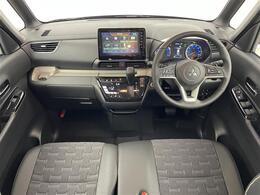 【インパネ全体】全方位で視界が広く、高い目線で運転もしやすいです！
