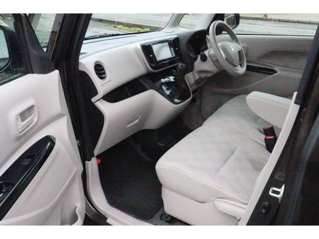 有料保証の取り扱いもございますので、遠方のお客様も安心してご購入出来ます♪最寄りの認証工場に入庫可能ですので、お気軽に有料保証のこともお尋ねください！