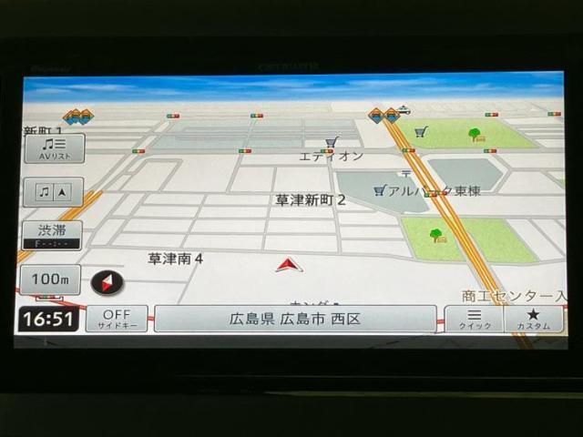 WECARSの店舗にはキッズコーナーがございます！お子様連れのお客様もごゆっくり車選びをお楽しみいただける空間です！
