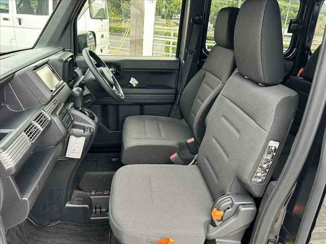 他にも気になる点や分かりづらい点等御座いましたらご遠慮無くお気軽にお問合せ下さいませ★匂いや内装の状態等ビデオ通話でもご相談可能でございます★