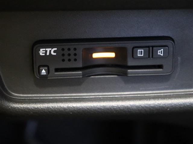 【ビルトインETC】スマートに収納されております！高速道路もお安く走行できます！