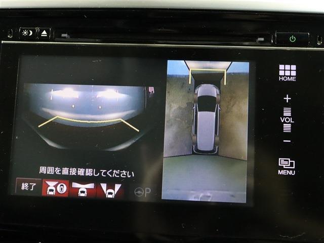 【全方位カメラ】駐車時も安心のバックカメラも付いております！！