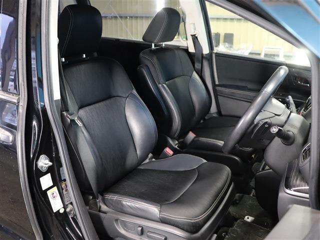 【禁煙車】内装のパネル類の傷も少なくキレイなお車です♪もちろん嫌なニオイもございません！