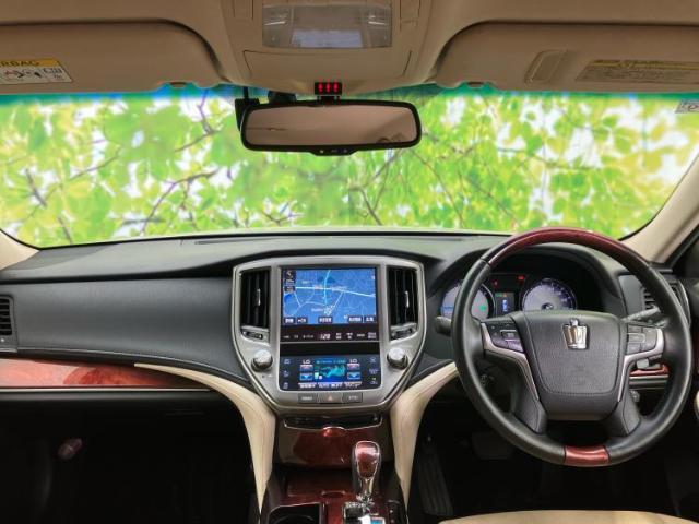 「この車の写真をもっと見たい」「状態が気になる」「この装備はついている？」どんな小さな疑問でもお気軽にお問い合わせください！