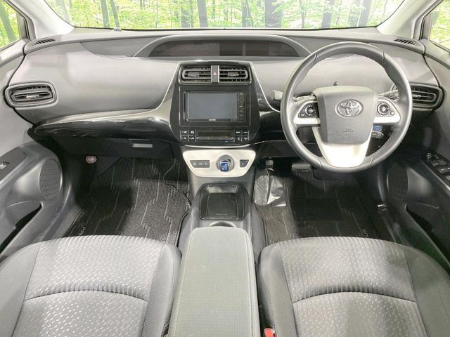 グループ総在庫数約30，000台！！全国の系列店からメーカー・車種問わずご紹介出来るので、あなたにピッタリのお車が見つかるはずです♪まずはお問い合わせ下さい☆