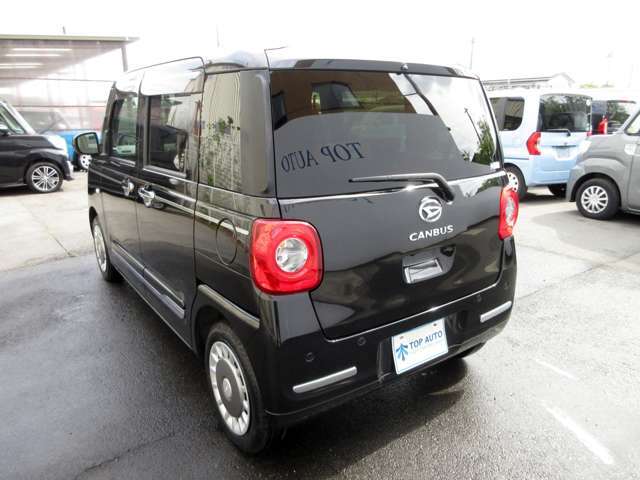 【軽自動車専門店】常時展示台数在庫450台の大型展示場で現行モデルからオールドルックなマニアックなお車まで幅広く展示中！格安軽自動車でお探しならお任せ下さい！！