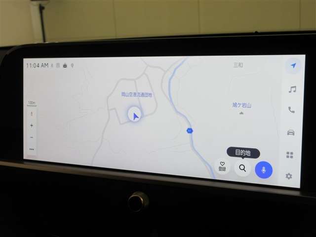 純正ならではのピッタリと収まった感じが、スタイリッシュな雰囲気を演出してくれます。
