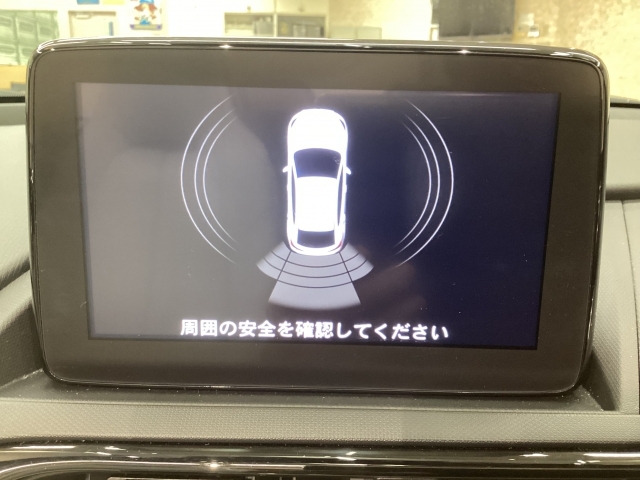 リアパーキングセンサー付き♪オプションでバックカメラの装着も可能です！