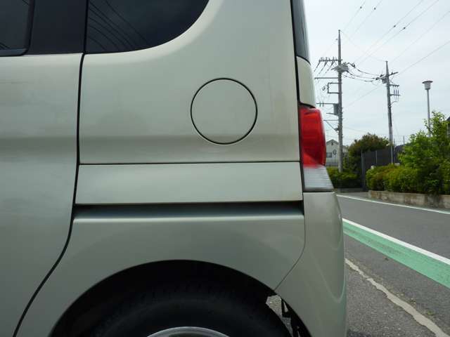 格安軽自動車が常時30台以上在庫しております。どんどん新しい格安車が入庫しておりますので、お気軽にお問い合わせ下さい。当店無理な営業は一切ありません！ゆっくりとご覧いただけます。