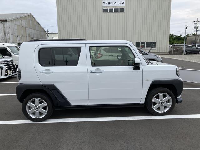 静岡ダイハツの中古車は、展示前に徹底した洗車や室内清掃を実施しております。