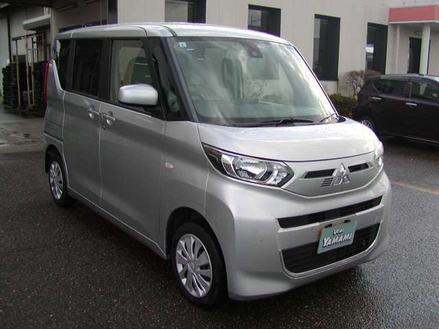 当店は、整備工場併設店舗です。納車前の点検整備は、納車後の、オイル交換、点検、車検、そして、故障やアフターメンテナンスもしっかりと対応させて頂きますのでご安心下さい。