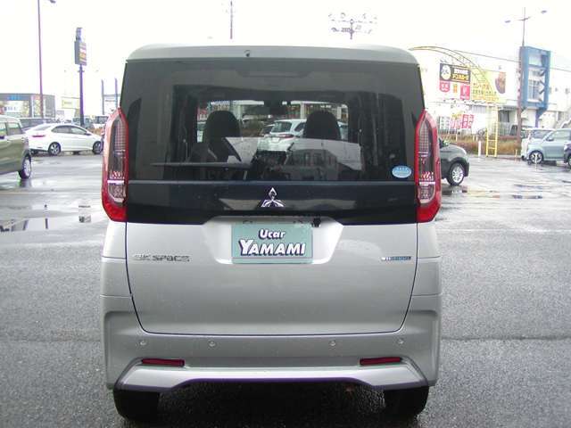 アフターサービスに拘り、そしてスタッフの知識、技術に拘り、高めておりますのでご安心下さい！