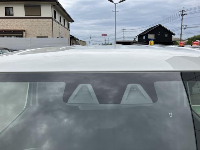 デュアルカメラブレーキサポートや横滑り防止装置、車線逸脱警報機能などのサポート装備も充実♪