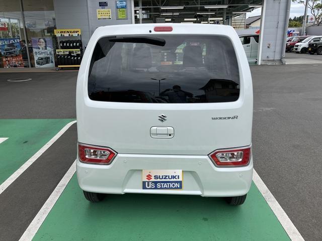 後退時ブレーキサポート機能搭載☆リアバンパーに4つのセンサーを内蔵し、車両後方にある障害物を検知！衝突回避をサポートします♪
