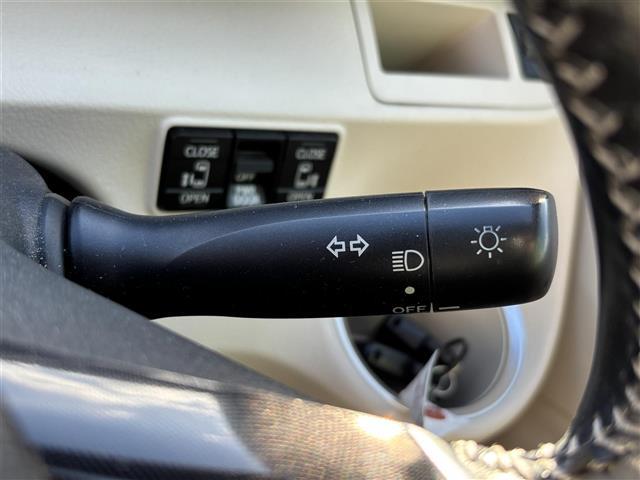 気になる車はすぐにお問い合わせください！画面右側の0066から始まる無料ダイヤルからお問い合わせ下さい！専門スタッフがお車のご質問にお答えいたします！