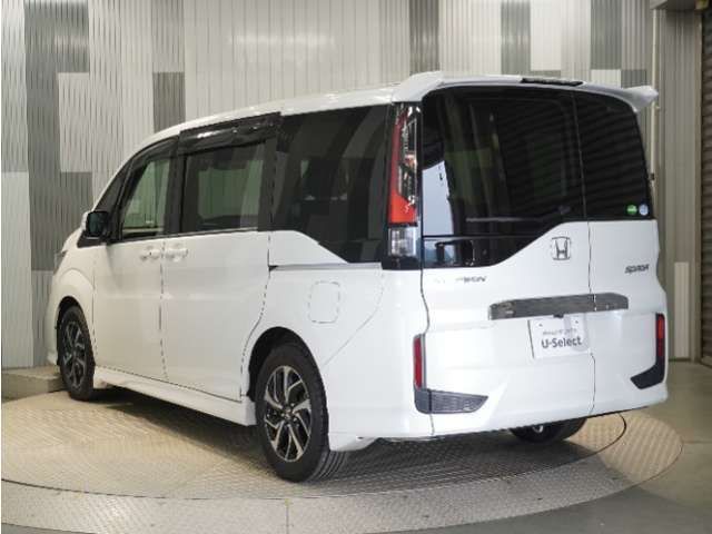 色々なお店で販売しているHonda車ですが、アフターサービスも全てお任せ頂けるのは「HondaCars正規販売店」だけ！ご納車後もお住まいの地域の販売店にて　アフターサービスをお任せいただけます。