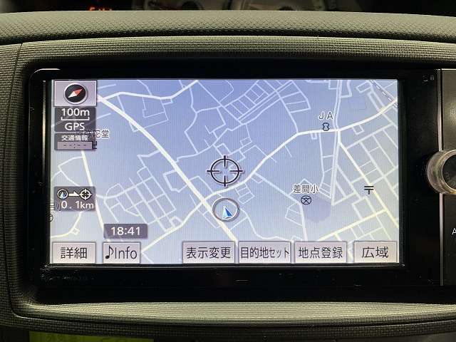 純正SDナビ、フルセグTV付き、Bluetoothオーディオ・ミュージックサーバー・DVDビデオも再生可能です！ナビ付き条件でお探しの方は必見です！