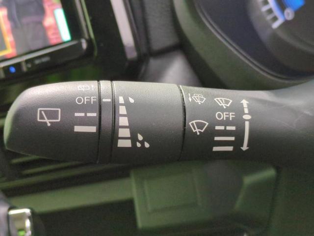 お車に合わせて無料保証以外にも、保証範囲、期間、距離を拡充させた有料保証もご用意しております！中古車の購入が初めてで不安・・・というお客様もご安心ください！