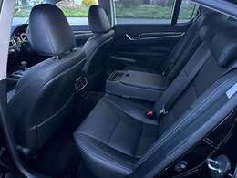 ゼミニア本革シート