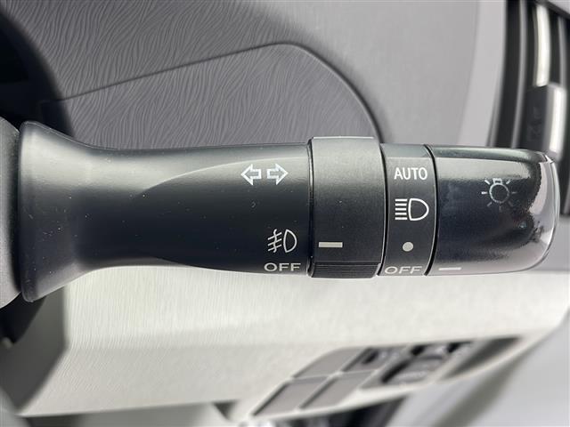 【運転席操作部】快適なドライブを楽しむための機能が装備されています！運転席から触れるので、使いやすいです！除菌プランいれていただくと、さらに清潔で安心していただけます！