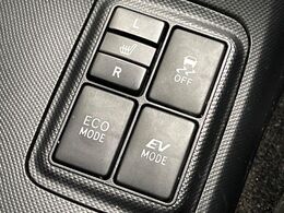 【シートヒーター】寒い日に重宝するシートヒーター！エアコンより早く温まってくれるので寒がりの人も安心ですね♪エアコンの温風は乾燥するから苦手、という方にもをおすすめです。