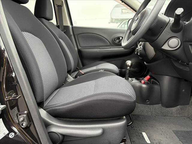納車整備ついても第三者機関の指定工場で分解記録(法定整備)を実施し、車検を基準に不具合箇所、消耗部品は改善して納車させていただきます。