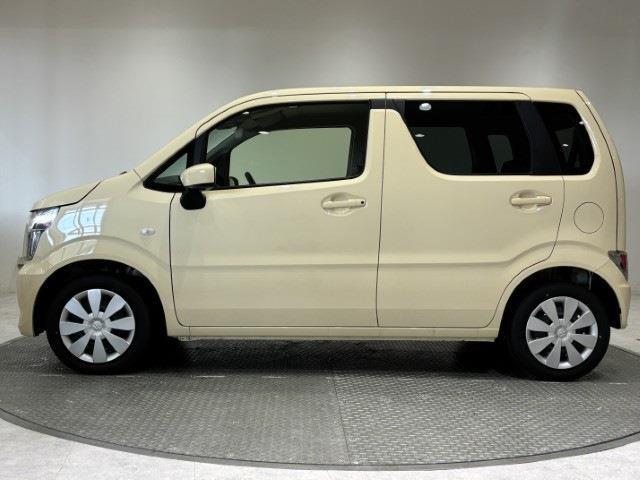 在庫車はほとんどオートオークションもしくはディーラーさんから購入したものなので、品質も保証されています！！
