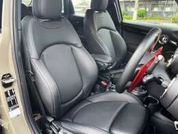 当店のお車は、全車「一般財団法人日本自動車査定協会」または「株式会社AIS」の「車両評価書」付きとなり、査定協会またはAISの定める、「修復履歴なし・不正メーターなし」のお墨付きですのでご安心ください！！