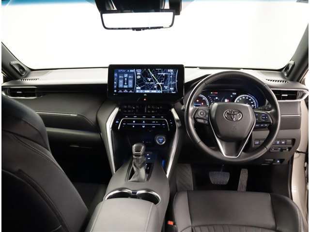 ★　自動車保険はもちろん生命保険も、お任せ下さい！当社は土・日曜日も営業しております。万が一のときもご安心頂けます♪今ご加入の保険証をご持参いただければ、保険診断等も承ります。お気軽にご相談ください♪