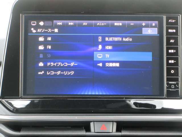 MM223D-Lナビ（SD方式）：CD・Bluetooth再生機能付なので、好きな音楽を聴きながら楽しいドライブガ可能です♪またフルセグTVチュ-ナ-内蔵ですので高画質にてTVの視聴も可能です！