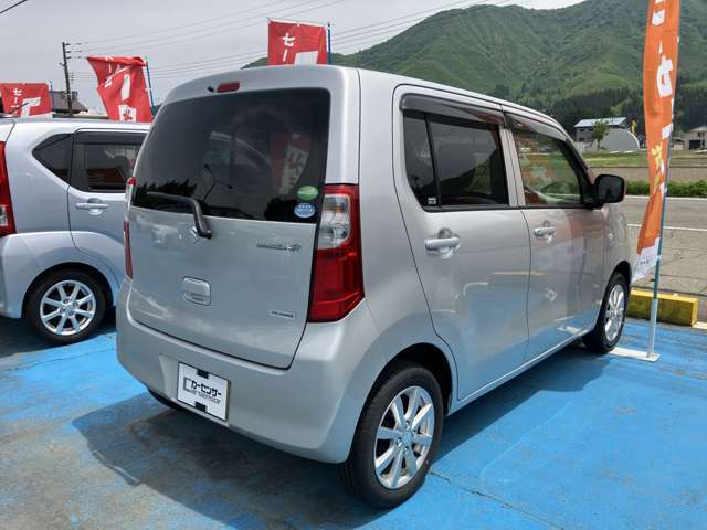中古車選びはお店選びが第一歩！親切丁寧にお車選びをサポート致します！まずはお気軽にご来店下さい！