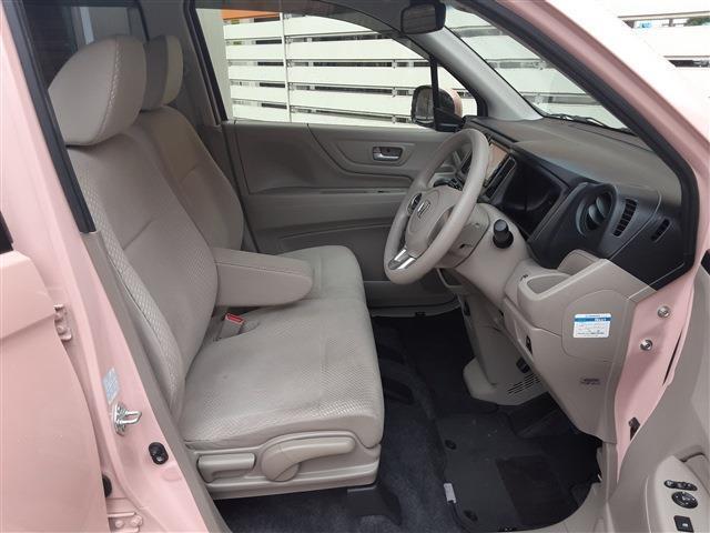 お問い合わせはお気軽に！在庫確認、見積もり依頼はお気軽に！お電話でのお問い合わせは無料の0078-6002-604748でどうぞ！ご来店のご予約も受け付けておりますので気なる車輛がありましたらTEL！